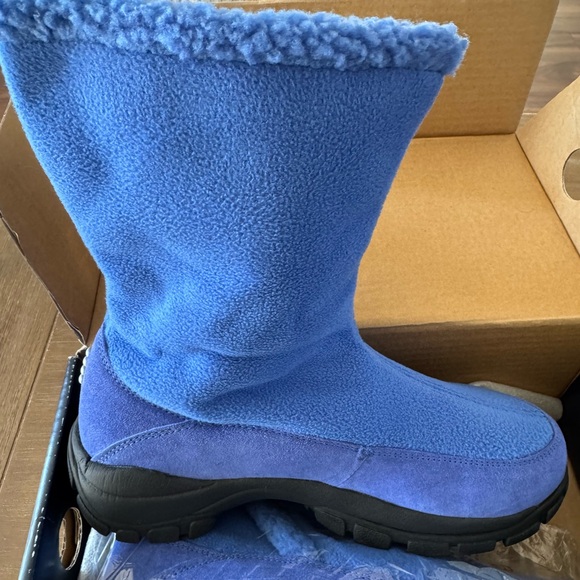 Lands End Imperial Blue Sherpa Fleece Marinac Boots Size 7B (BNWB) - Picture 2 of 6